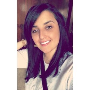 Meet your Posher, Lorina